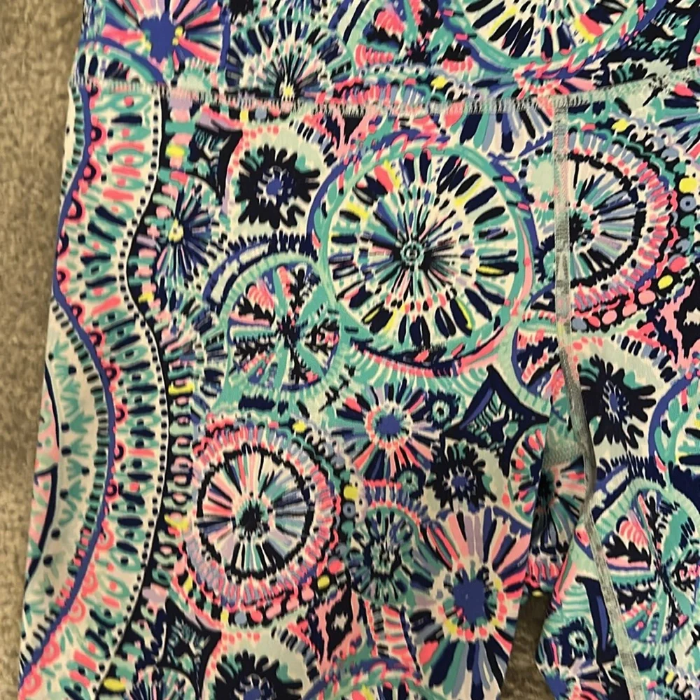 Lilly Pulitzer Luxletic leggings - Picture 3 of 3
